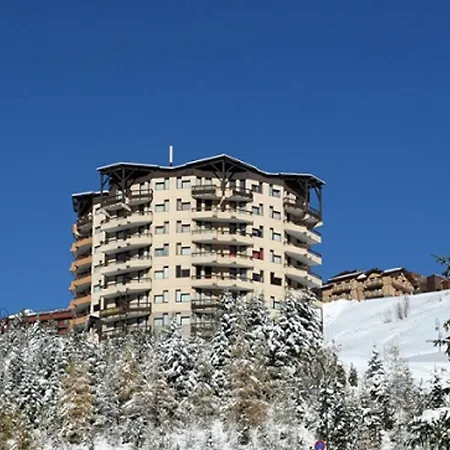 2 Pieces Lumineux, Balcon, Proche Pistes Et Commerces - Fr-1-344-950 Apartment